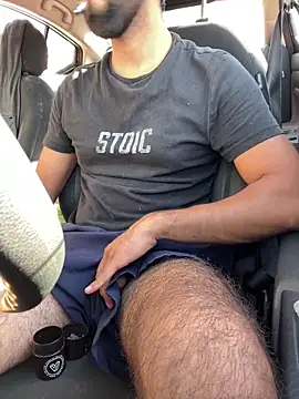 ayrtonmen online show from October 2, 2025, 8:12 pm