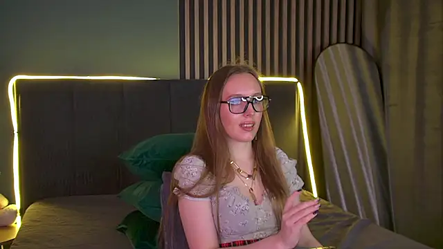 KathyStewart online show from November 8, 2025, 3:26 pm