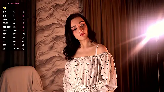 Snapshot of ElizabethMilller_ chatting on February 13, 2026, 9:59 pm ElizabethMilller online show from February 13, 2026, 9:59 pm