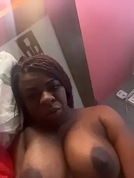 Priihmedeiros online show from November 12, 2025, 3:27 pm