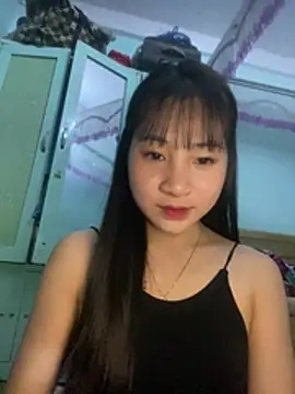 Snapshot of banlinh004 chatting on March 3, 2026, 3:30 pm banlinh004 online show from March 3, 2026, 3:30 pm