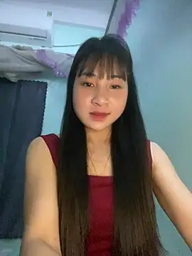 banlinh004 online show from April 5, 2026, 2:46 pm