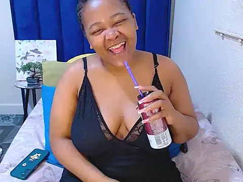 SweetJuicyPussy97 online show from August 2, 2026, 8:28 pm