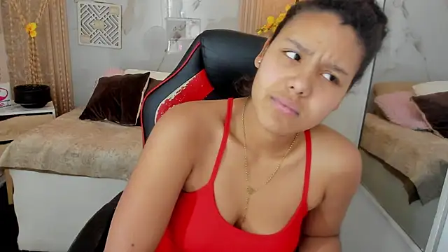 Snapshot of AriaVega chatting on July 14, 2026, 12:55 pm AriaVega online show from July 14, 2026, 12:55 pm