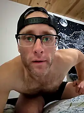 mcxxx87 online show from October 2, 2025, 2:42 pm