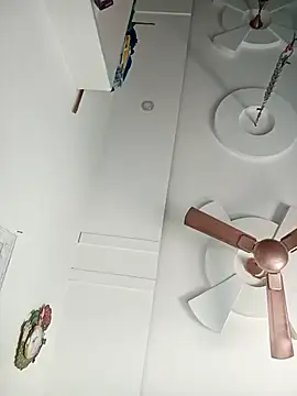 supcpl online show from November 11, 2025, 5:46 am