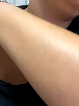 Daiana Andra online show from October 18, 2025, 10:45 pm