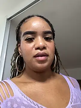ScarletMusk online show from April 22, 2026, 8:37 pm