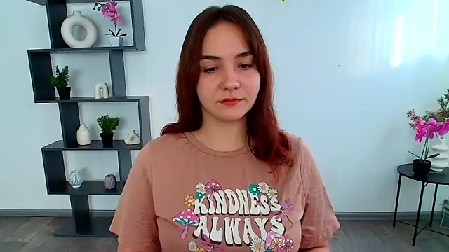 OliviaMontgommery online show from November 14, 2025, 6:17 am