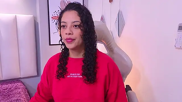 CamilaLevy online show from June 6, 2026, 12:10 pm