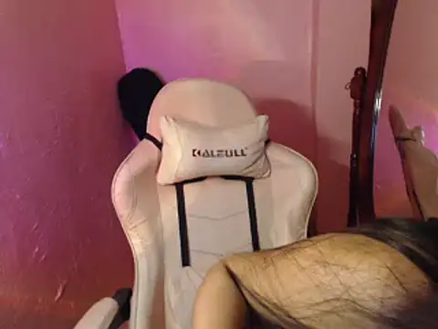 Funtasee Andi online show from November 11, 2025, 8:14 pm