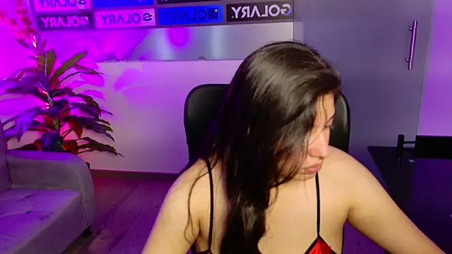 Violetta Swett  online show from October 15, 2025, 2:25 pm