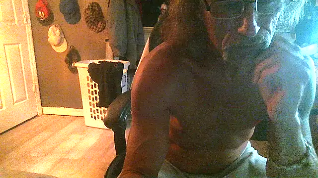 Tommy Love23 online show from March 5, 2026, 6:10 am