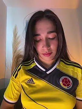 Snapshot of SabrinaEvanss_ chatting on June 17, 2026, 7:24 pm SabrinaEvanss online show from June 17, 2026, 7:24 pm