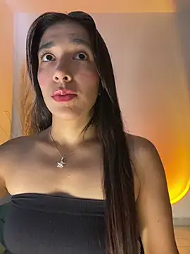 Snapshot of SabrinaEvanss_ chatting on May 29, 2026, 7:31 pm SabrinaEvanss online show from May 29, 2026, 7:31 pm