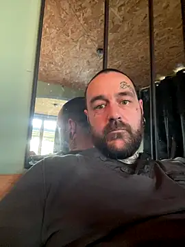 ju8870 online show from November 4, 2025, 1:37 pm