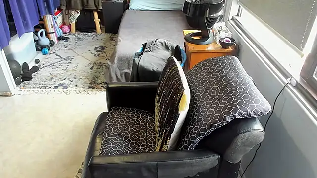 CassiusJohnson online show from October 30, 2025, 3:05 am