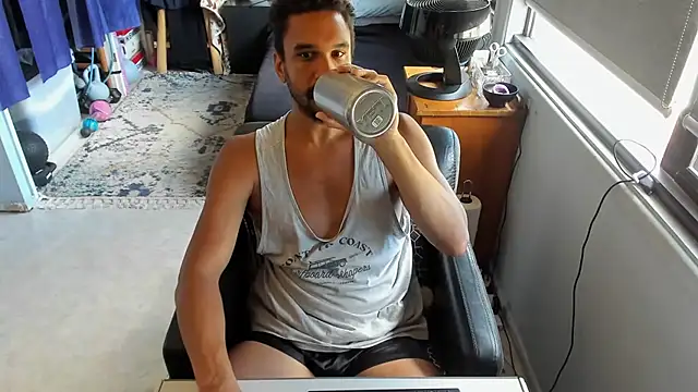 CassiusJohnson online show from October 23, 2025, 4:11 am