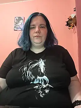  alexandra ray  online show from May 14, 2026, 10:56 am