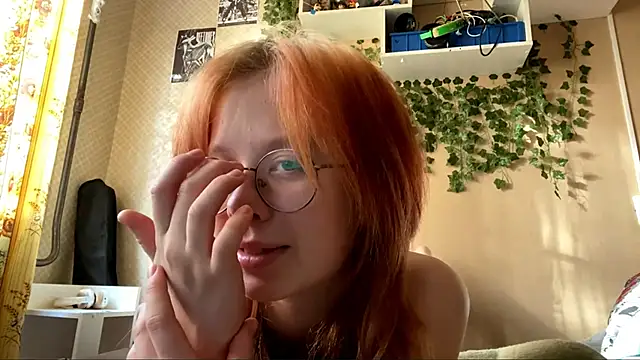 AnitaVanruiten online show from October 5, 2025, 11:23 am