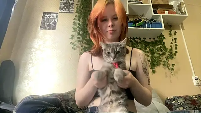 AnitaVanruiten online show from October 17, 2025, 6:06 am