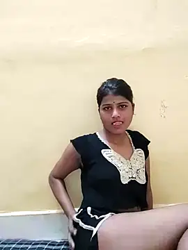 Saniya Doll online show from June 7, 2026, 6:07 am