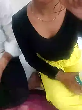 Snapshot of Saniya_Doll chatting on July 11, 2026, 8:20 pm Saniya Doll online show from July 11, 2026, 8:20 pm
