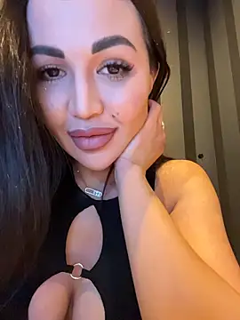 ANGELIKA7741 online show from May 1, 2026, 4:12 pm