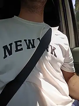 arksex32 online show from July 14, 2026, 12:44 pm