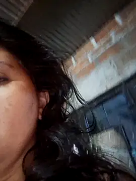 lady and charly online show from December 17, 2025, 11:10 pm