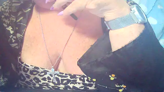 Playful MILF Demi online show from July 2, 2026, 5:13 am