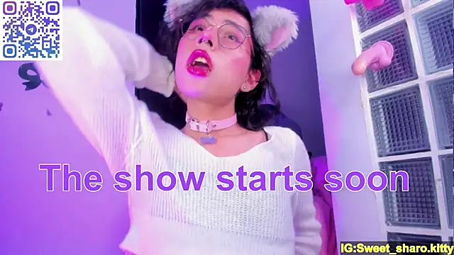 Sweet-SharoKitty online show from May 17, 2026, 7:25 pm