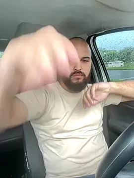 mayday2025m online show from November 18, 2025, 6:44 pm