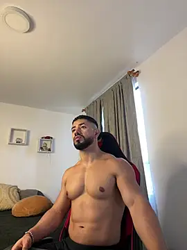 Ezzio Scolaro online show from March 9, 2026, 10:13 pm