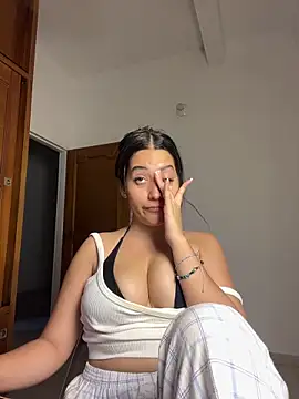 Nhefertary online show from February 27, 2026, 1:28 am