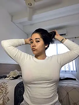 Nhefertary online show from March 16, 2026, 9:39 pm