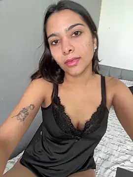 liz maciel online show from November 24, 2025, 6:08 pm