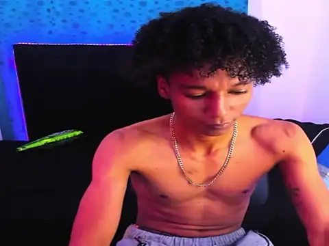 Snapshot of Bbc_angels chatting on October 6, 2025, 3:19 am Bbc angels online show from October 6, 2025, 3:19 am