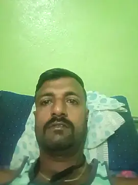 Hotcouplesindian1995 online show from June 20, 2026, 2:49 am