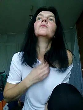 JudyDawn online show from November 30, 2025, 6:03 am