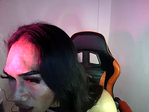 Savana Maison online show from October 23, 2025, 2:27 pm