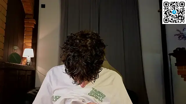 Cute Mike online show from March 6, 2026, 1:11 am