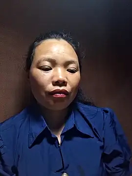 Snapshot of miomio-12 chatting on February 16, 2026, 2:27 pm miomio-12 online show from February 16, 2026, 2:27 pm