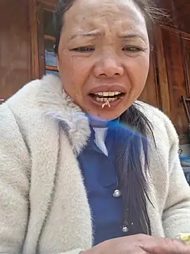 Snapshot of miomio-12 chatting on March 2, 2026, 6:14 am miomio-12 online show from March 2, 2026, 6:14 am