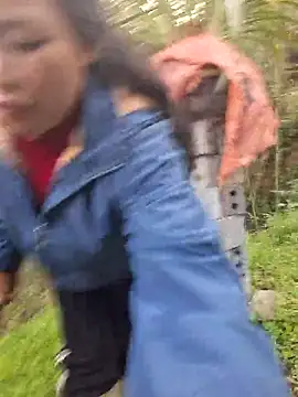 Snapshot of miomio-12 chatting on February 7, 2026, 1:02 am miomio-12 online show from February 7, 2026, 1:02 am