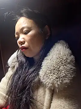 Snapshot of miomio-12 chatting on March 13, 2026, 9:20 pm miomio-12 online show from March 13, 2026, 9:20 pm