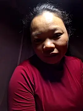 Snapshot of miomio-12 chatting on February 18, 2026, 8:38 pm miomio-12 online show from February 18, 2026, 8:38 pm