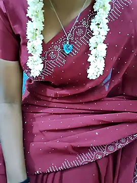 Chennai-couples online show from November 16, 2025, 2:33 pm