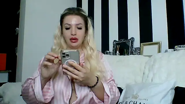 evedanger online show from October 12, 2025, 3:24 pm