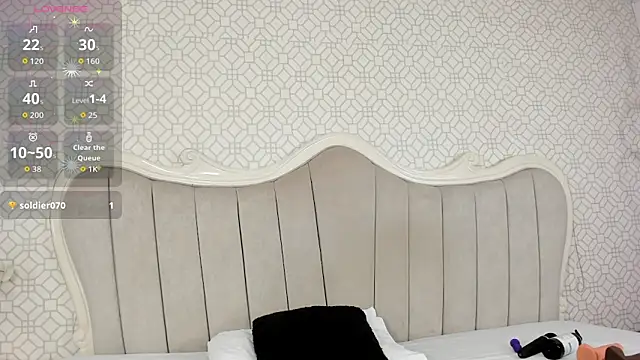 Snapshot of MarcelaCortes chatting on March 4, 2026, 9:22 pm MarcelaCortes online show from March 4, 2026, 9:22 pm